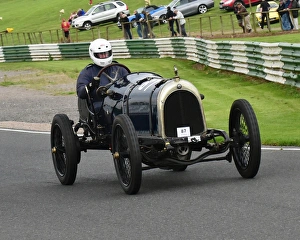 24th September 2016 2016 Prints: CM16 6843 Nicholas Hildyard, Theophile Schneider Aero Special