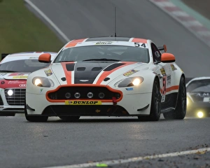 CM17 2881 Chris Murphy, Matty George, Aston Martin Vantage GT4 CM17 2881 Chris Murphy, Matty George, Aston Martin Vantage GT4