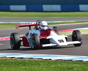 CM18 4886 Rodney Toft, Van Diemen RF82