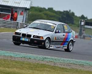CM19 2067 James Gunn-Carter, David Mennie, BMW Compact