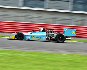 Simon Taylor Prints: CM19 2740 Simon Taylor, Chevron B28