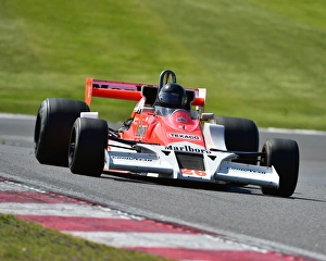Frank Lyons Prints: CM19 4795 Frank Lyons, McLaren M26