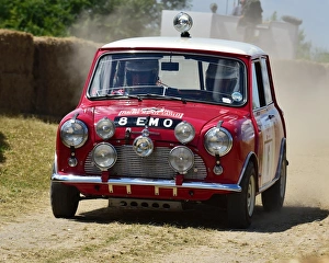 CM19 9424 Peter Smith, James Martin, Morris Mini Cooper S