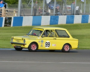 CM2 1377 Mike Dowsett, Hillman Rallye Imp, EYK 604 C