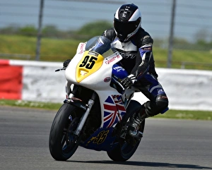 BMCRC - MRO Championships 2014 Prints: CM2 2666 Grant Robertson, Suzuki