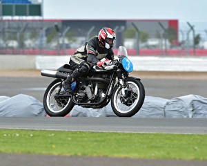 BMCRC - MRO Championships 2014 Prints: CM2 3406 Nick Bedford, Manx Norton