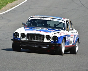 CM2 7437 David Howard, Jaguar XJ12