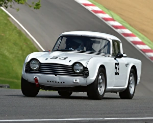 Roy Chamberlain Prints: CM2 7526 Roy Chamberlain, Triumph TR250