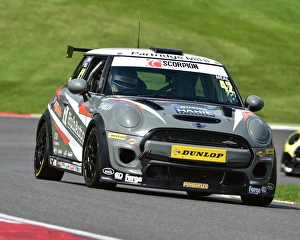 Mini Challenge Jcw Prints: CM20 5581 Henry Neal, Mini F56 JCW
