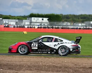 BTCC Silverstone, September 2017 Prints: CM21 4208 Peter Kyle-Henney, Porsche 911 GT3