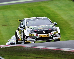 1st October Prints: CM21 5148 Tom Chilton, Vauxhall Astra