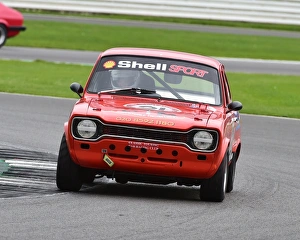 CM21 6977 Peter Winstone, Ford Escort Mk1