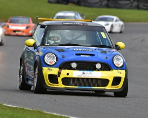Mini Coopers Prints: CM21 9753 Keith Issatt, Kevin Fulbrook, Mini Cooper S