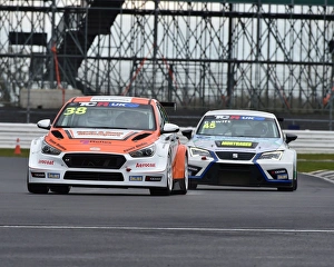 Hot Hatch Prints: CM22 5506 Lewis Kent, Hyundai i30N TCR