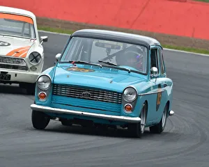 TCR UK Championship, Rounds 1 And 2, Silverstone, Sunday 1st April 2018 Prints: CM22 9208 Ben Colburn, James Colburn, Austin A40 Speedwell
