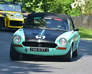 HSCC Wolds Trophy, Cadwell Park May 2018 Prints: CM23 4388 Ian Jacobs, FIAT Spyder