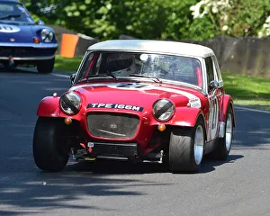 HSCC Wolds Trophy, Cadwell Park May 2018 Prints: CM23 4399 Chris Fisher, MG Arkley