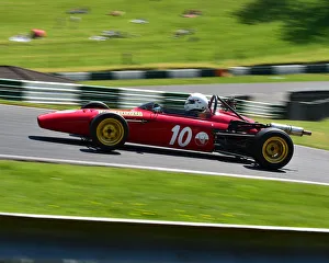 HSCC Wolds Trophy, Cadwell Park May 2018 Prints: CM23 4555 Paul Waine, De Sanctis F3 69