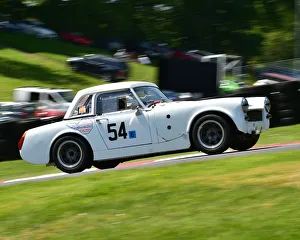 HSCC Wolds Trophy, Cadwell Park May 2018 Prints: CM23 4832 Keith Egar, MG Midget