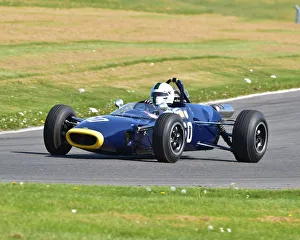 HSCC Wolds Trophy, Cadwell Park May 2018 Prints: CM23 5212 Roger Fowler, Lola T60