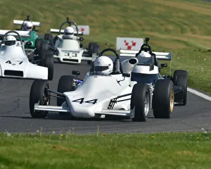 HSCC Wolds Trophy, Cadwell Park May 2018 Prints: CM23 5273 Robert Pearson, Royale RP30