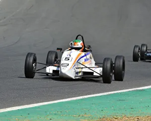 Niall Murray Prints: CM23 7580 Niall Murray, Van Diemen RF99