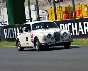 CM24 3746 Kerry Wilson, Diego Ribadeneira, Jaguar MkII
