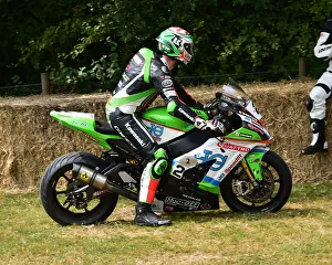 CM24 6682 James Hillier, Kawasaki ZX-10RR