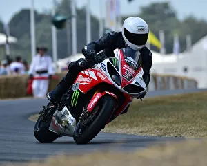 CM24 7488 Andy Caddick, Ben Morris, Yamaha R1