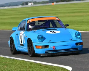 Porsche 964 Prints: CM25 4232 Robert Hollyman, Porsche 964