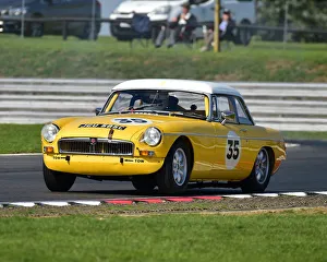 Aston Martin Owners Club Racing, Snetterton, 1st September 2018 Prints: CM25 4320 Tim Greenhill, Tim Goss, MG B