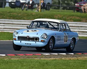 Aston Martin Owners Club Racing, Snetterton, 1st September 2018 Prints: CM25 4327 Gurinder Dhillon, MG B