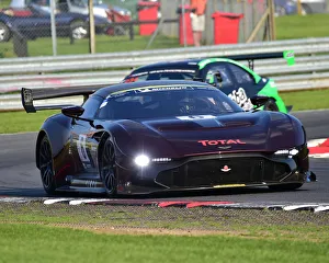 CM25 4965 Gleb Stepanov and Stephen Tomkins, Aston Martin Vulcan