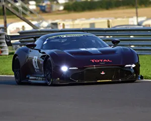 CM25 5093 Gleb Stepanov and Stephen Tomkins, Aston Martin Vulcan