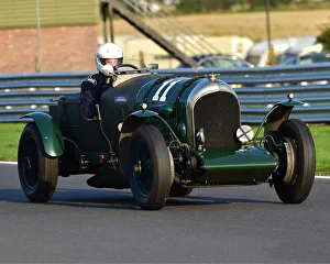 Aston Martin Owners Club Racing, Snetterton, 1st September 2018 Prints: CM25 5117 James Morley, Bentley 3-4