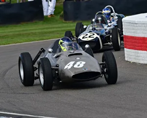 <b class=qtipBold><figcaption>CM25 5822 Ben Mitchell, BRM P48</figcaption></b><br>Ben Mitchell, BRM P48, Richmond and Gordon Trophies, 2½ Litre Grand Prix cars, 1954 to 1960, Goodwood Revival 2018, September 2018, automobiles, cars, circuit racing, Classic, competition, England, entertainment, event, Goodwood, heritage, historic, Duke of Richmond, motor sport, motorcars, nostalgia, outdoors, racing, racing cars, retro, revival, September, speed, sport, sports, Sussex, West Sussex, vehicles, cars, racing, classic cars, historic cars, 2½ Litre Grand Prix cars<br><em>© 2018 Chris McEvoy, www.cjm-photography.co.uk, all rights reserved</em> CM25 5822 Ben Mitchell, BRM P48