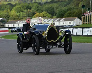 <b class=qtipBold><figcaption>CM25 5899 Bugatti Type 22</figcaption></b><br>Bugatti Type 22, Rob Walker Parade, Goodwood Revival 2018, September 2018, automobiles, cars, circuit racing, Classic, competition, England, entertainment, event, Goodwood, heritage, historic, Duke of Richmond, motor sport, motorcars, nostalgia, outdoors, racing, racing cars, retro, revival, September, speed, sport, sports, Sussex, West Sussex, vehicles, cars, racing, classic cars, historic cars,<br><em>© 2018 Chris McEvoy, www.cjm-photography.co.uk, all rights reserved</em> CM25 5899 Bugatti Type 22