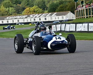 <b class=qtipBold><figcaption>CM25 5901 Cooper Climax</figcaption></b><br>Cooper Climax, Rob Walker Parade, Goodwood Revival 2018, September 2018, automobiles, cars, circuit racing, Classic, competition, England, entertainment, event, Goodwood, heritage, historic, Duke of Richmond, motor sport, motorcars, nostalgia, outdoors, racing, racing cars, retro, revival, September, speed, sport, sports, Sussex, West Sussex, vehicles, cars, racing, classic cars, historic cars,<br><em>© 2018 Chris McEvoy, www.cjm-photography.co.uk, all rights reserved</em> CM25 5901 Cooper Climax