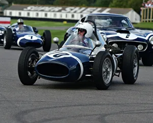 <b class=qtipBold><figcaption>CM25 5922 Cooper Climax</figcaption></b><br>Cooper Climax, Rob Walker Parade, Goodwood Revival 2018, September 2018, automobiles, cars, circuit racing, Classic, competition, England, entertainment, event, Goodwood, heritage, historic, Duke of Richmond, motor sport, motorcars, nostalgia, outdoors, racing, racing cars, retro, revival, September, speed, sport, sports, Sussex, West Sussex, vehicles, cars, racing, classic cars, historic cars,<br><em>© 2018 Chris McEvoy, www.cjm-photography.co.uk, all rights reserved</em> CM25 5922 Cooper Climax