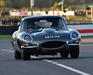 Jack Young Prints: CM25 6401 John Young, Jack Young, Jaguar E-Type FHC