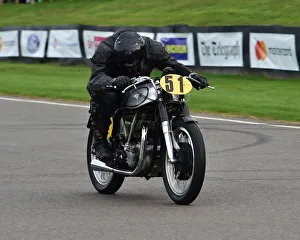 CM25 6909 Derek Bunning, Mark Parrett, Vincent Comet Grey Flash
