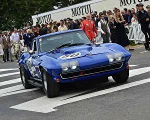 Goodwood Revival 2018 Prints: CM25 7081 Derek Bell, Stuart Morley, Chevrolet Corvette Stingray