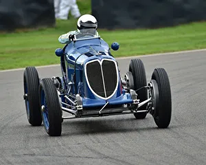 Robert Newall Prints: CM25 7261 Robert Newall, Maserati 8CM
