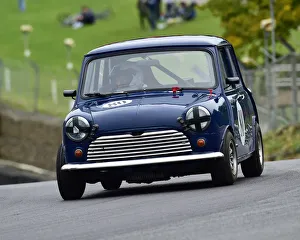 CM25 7937 David Dunnell, Morris Mini Cooper