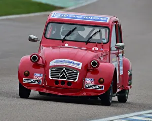 CM26 3825 Simon Turner, Citroen 2CV