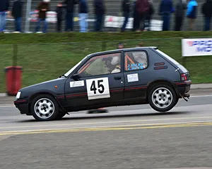 Flying Prints: CM26 4929 Chris Keys, James Riley, Peugeot 205 Gti