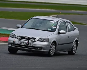 Mark Gold Prints: CM26 6767 Mark Gold, Vauxhall Astra SRi