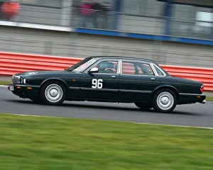 CM26 7146 Mike Littlewood, Daimler Super V8 Saloon