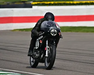 CM27 1647 Roger Skipp, Triumph Dresda