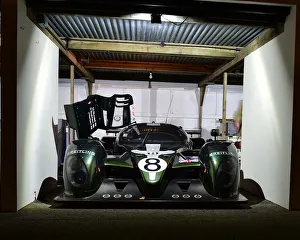 CM27 2974 Bentley Speed 8